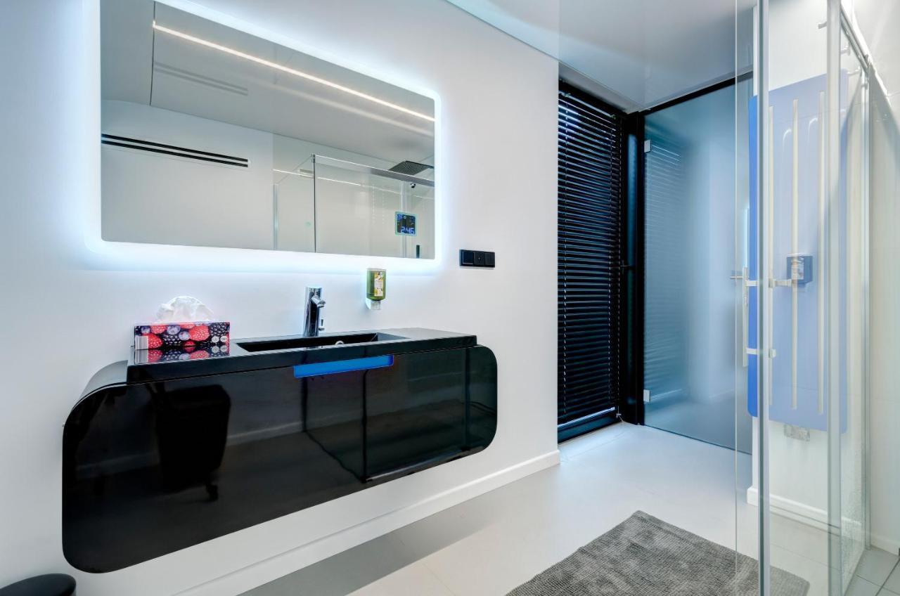 Dom na Wodzie - Flohotel Gdańsk Zewnętrze zdjęcie
